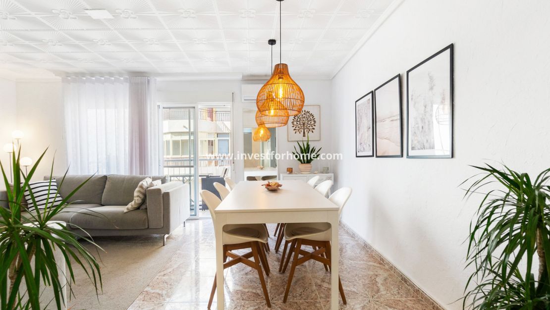 Sale - Apartment - Torrevieja - Playa del Cura