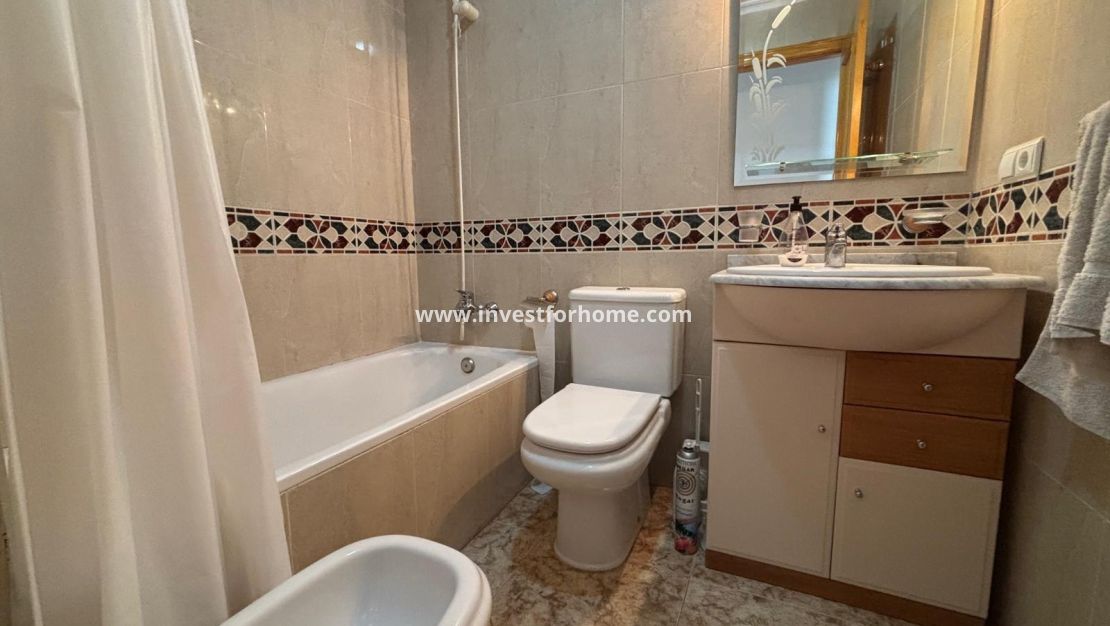 Sale - Apartment - Torrevieja - Playa del Cura