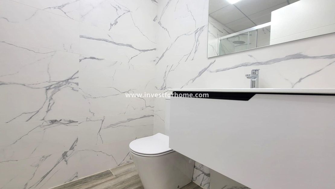 Sale - Apartment - Torrevieja - Playa del Cura