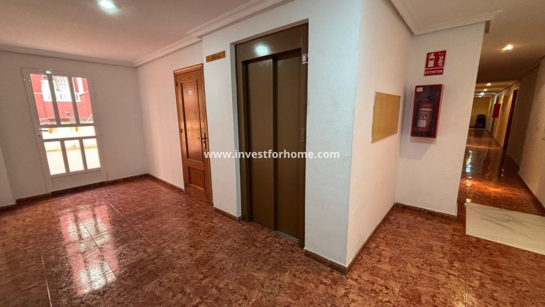 Sale - Apartment - Torrevieja - Playa del Cura