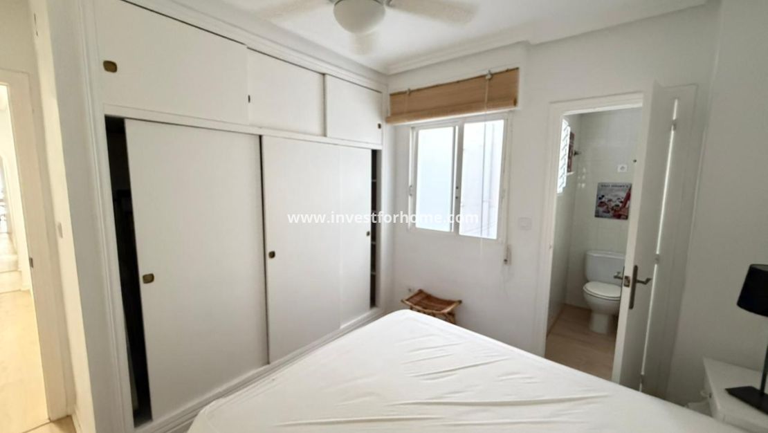 Sale - Apartment - Torrevieja - Playa del Cura