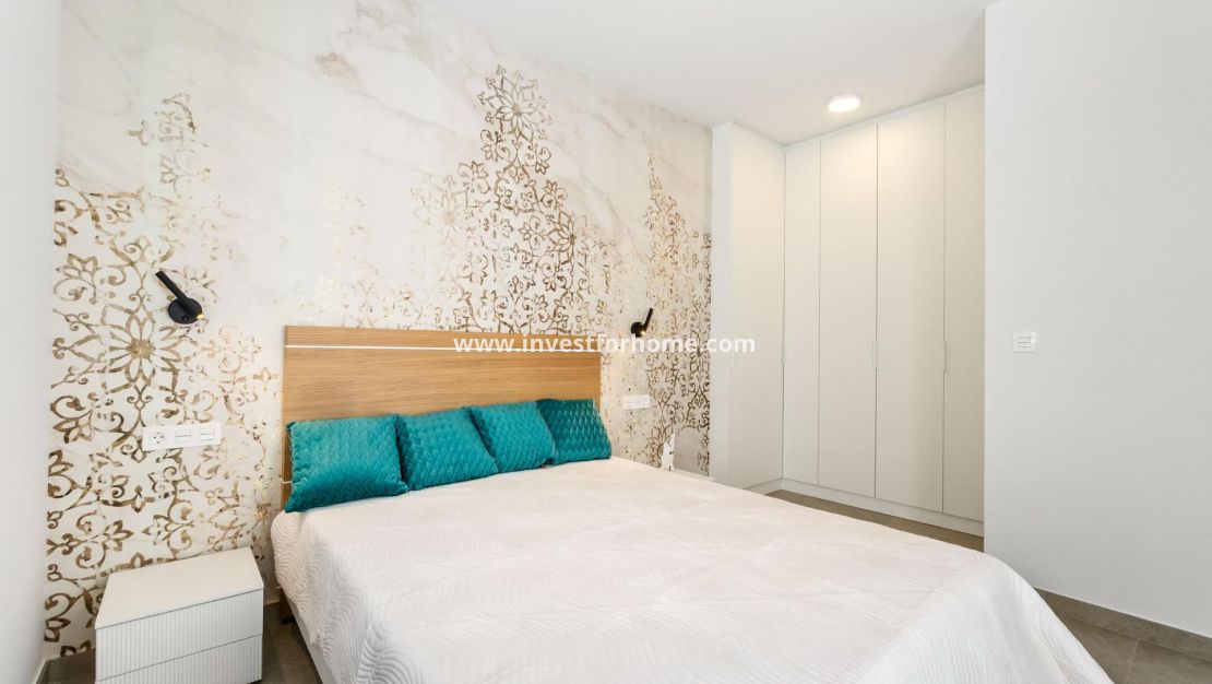 Sale - Apartment - Torrevieja - Playa del Cura