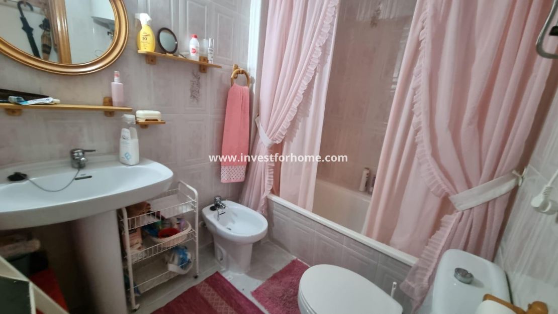 Sale - Apartment - Torrevieja - Playa del Cura