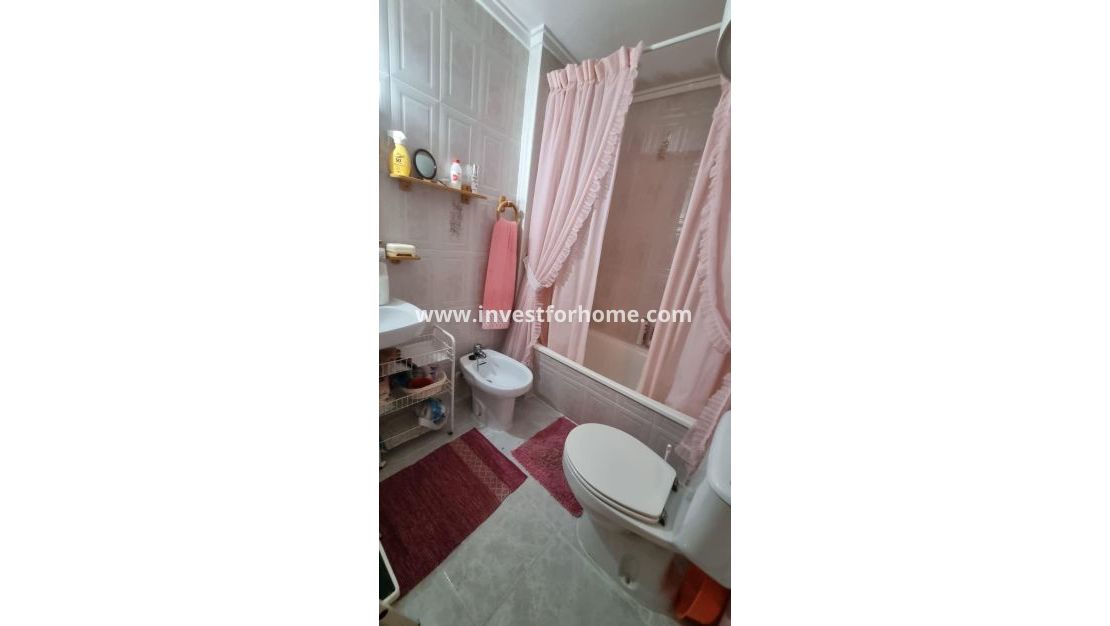 Sale - Apartment - Torrevieja - Playa del Cura