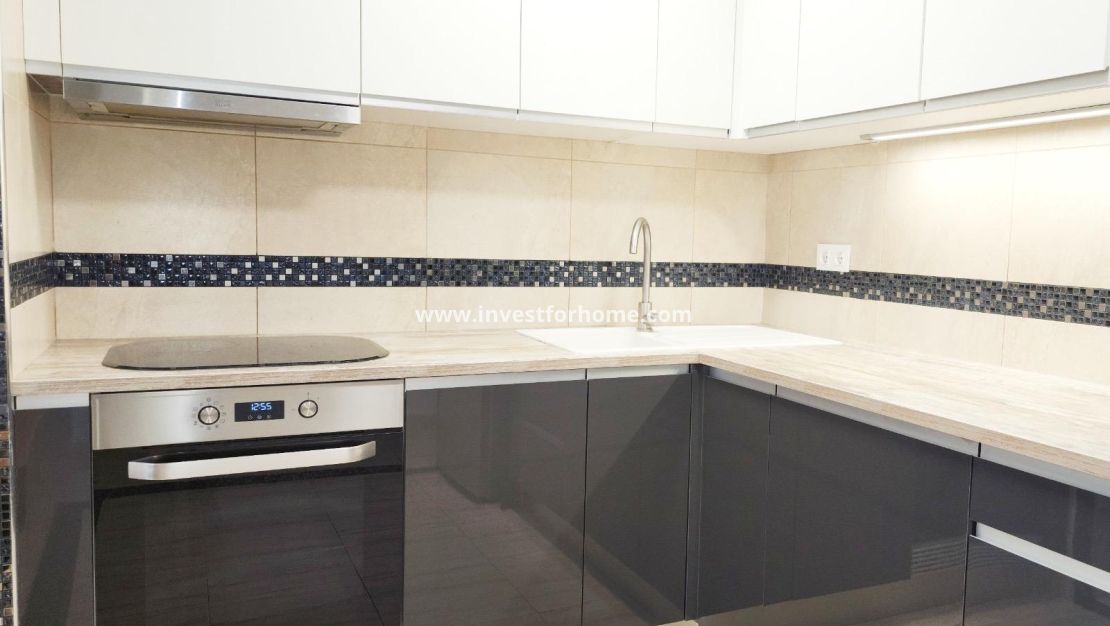 Sale - Apartment - Torrevieja - Playa del Cura