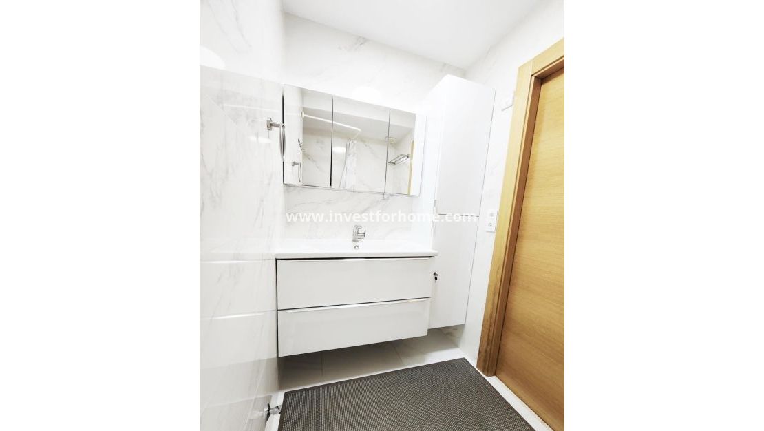 Sale - Apartment - Torrevieja - Playa del Cura