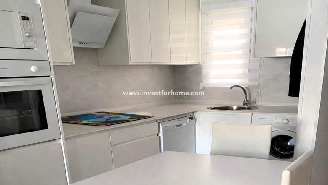 Sale - Apartment - Torrevieja - Playa del Cura