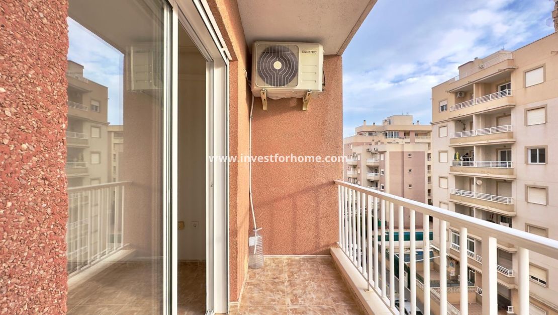 Sale - Apartment - Torrevieja - Playa del Cura