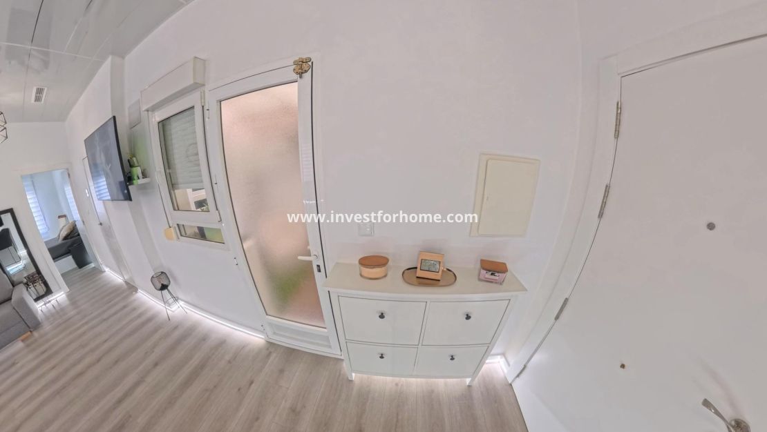 Sale - Apartment - Torrevieja - Playa del Cura