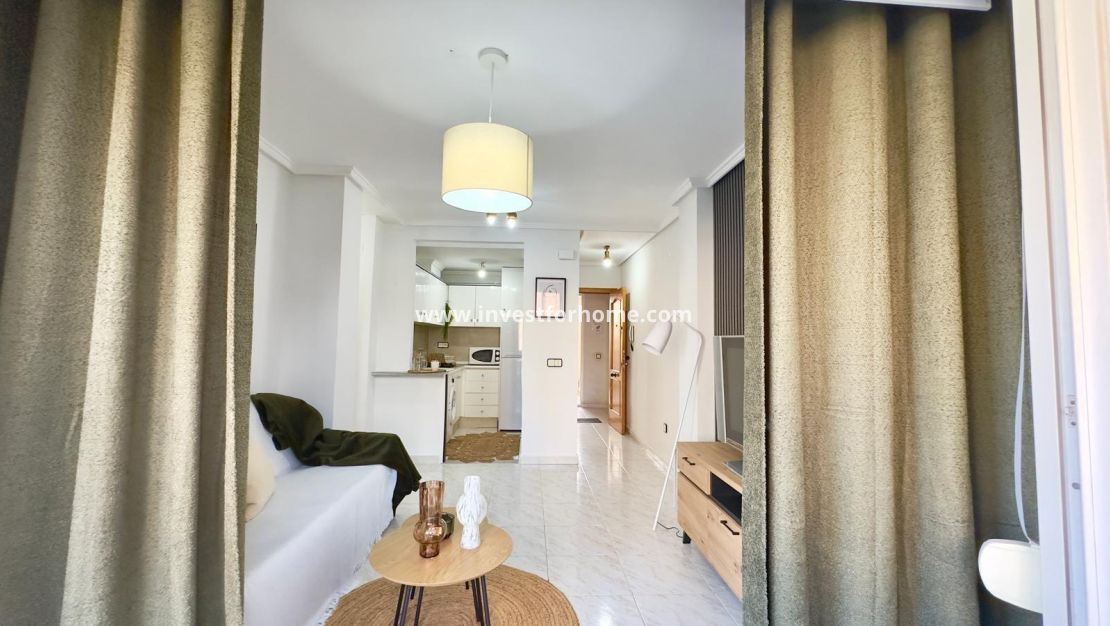 Sale - Apartment - Torrevieja - Playa del Cura