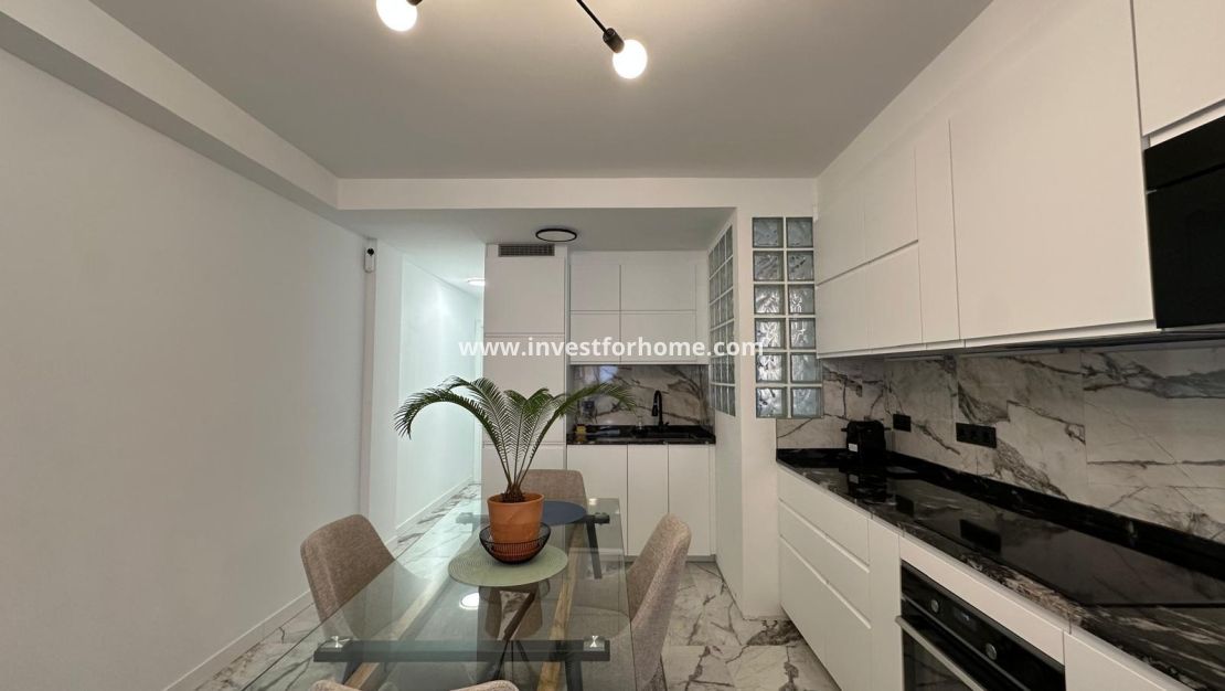 Sale - Apartment - Torrevieja - Playa del Cura