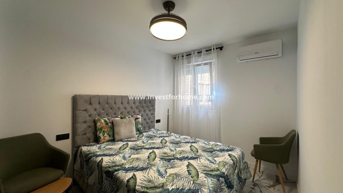 Sale - Apartment - Torrevieja - Playa del Cura