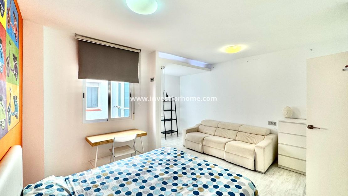 Sale - Apartment - Torrevieja - Playa del Cura