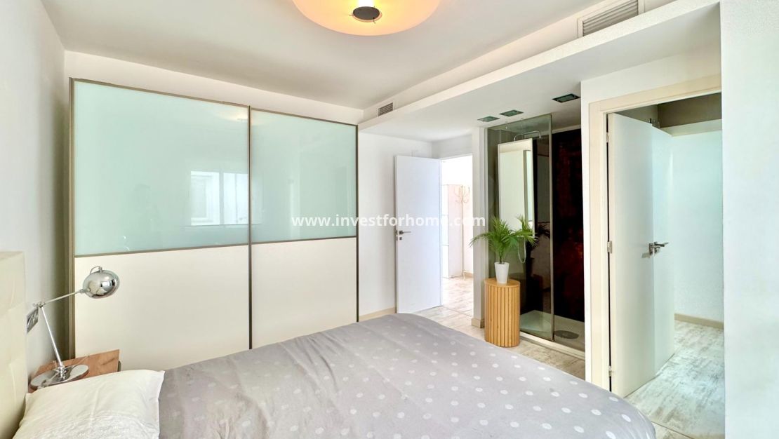 Sale - Apartment - Torrevieja - Playa del Cura