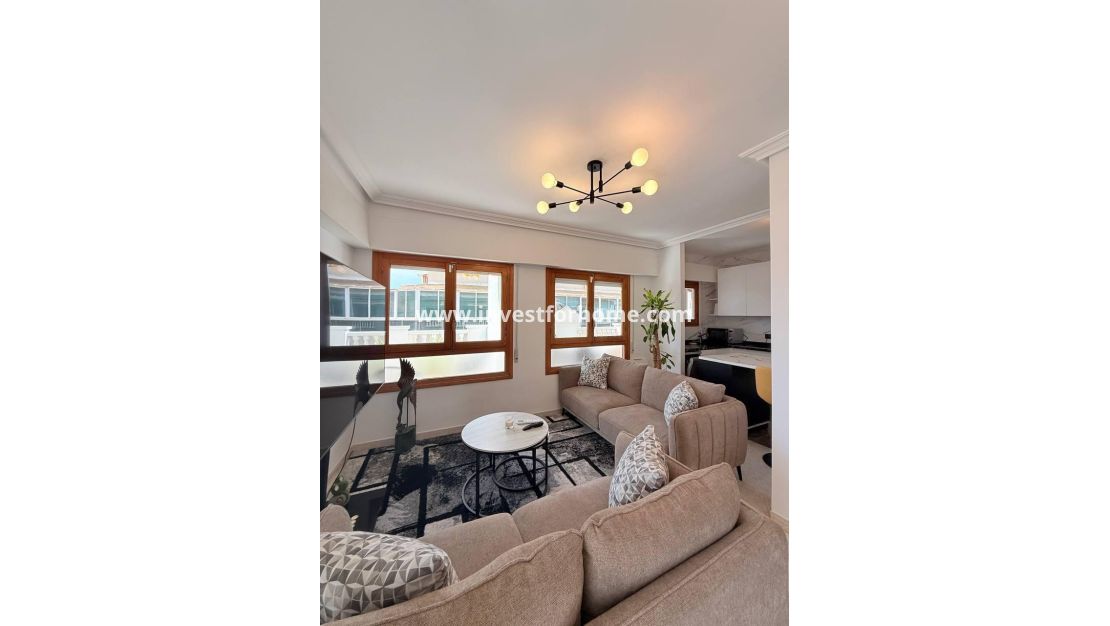 Sale - Apartment - Torrevieja - Playa del Cura