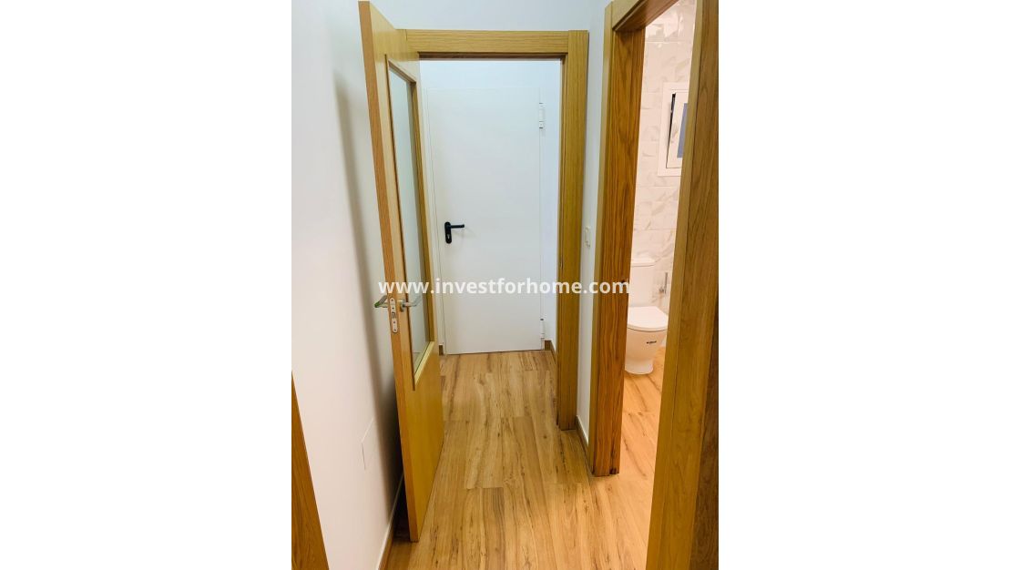 Sale - Apartment - Torrevieja - Playa del Cura