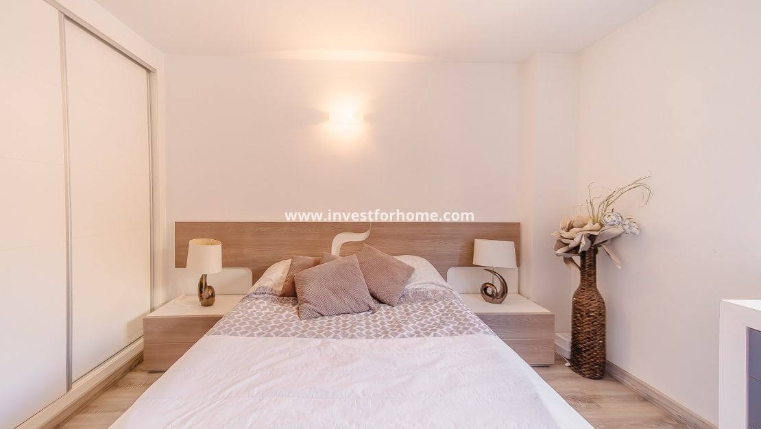 Sale - Apartment - Torrevieja - Playa del Cura