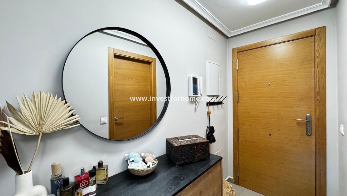 Sale - Apartment - Torrevieja - Playa del Cura