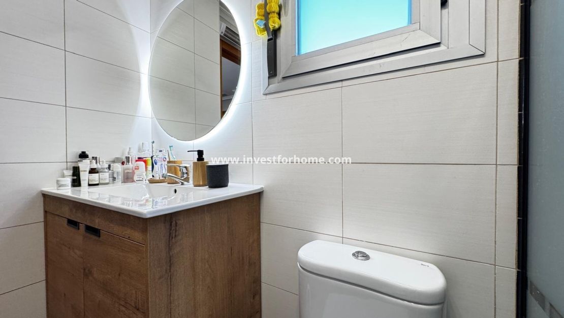 Sale - Apartment - Torrevieja - Playa del Cura