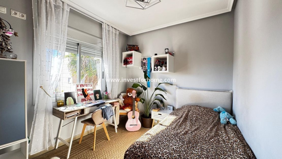 Sale - Apartment - Torrevieja - Playa del Cura