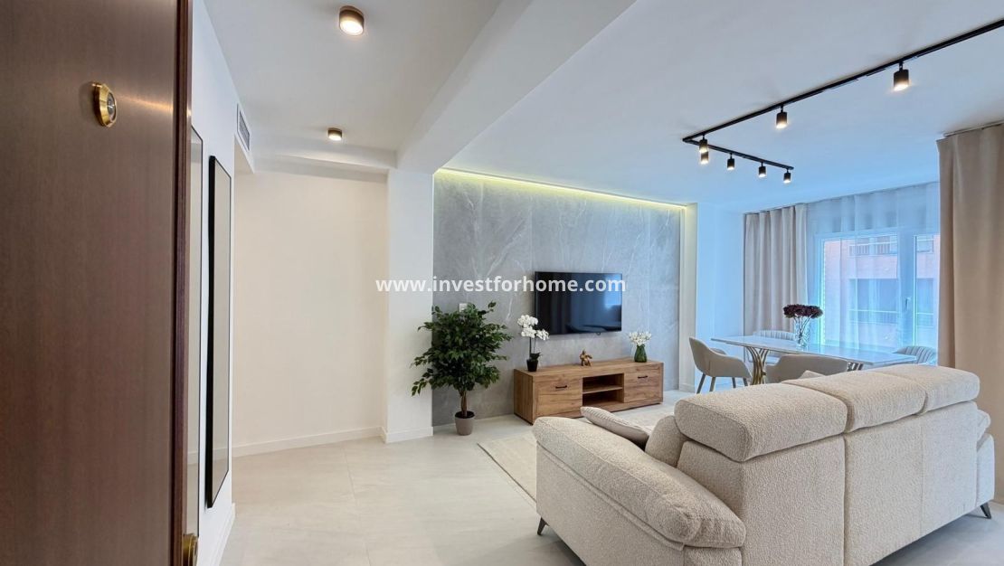 Sale - Apartment - Torrevieja - Playa del Cura