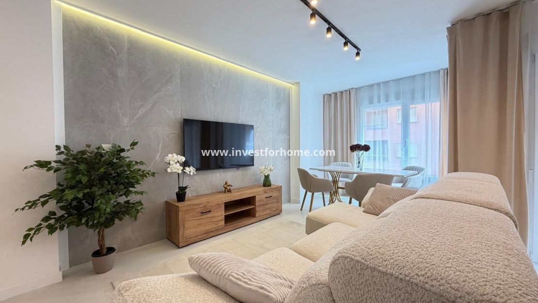 Sale - Apartment - Torrevieja - Playa del Cura