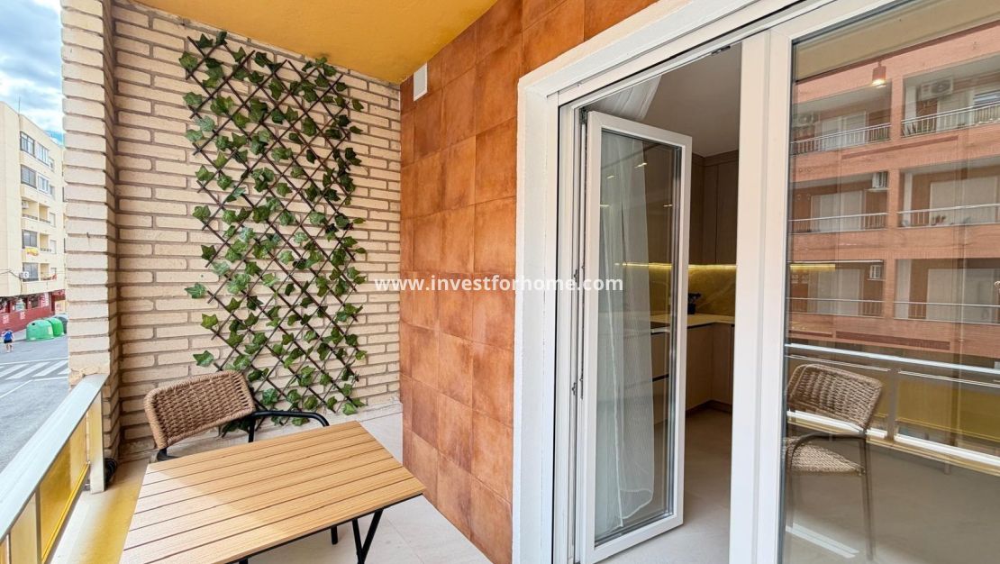 Sale - Apartment - Torrevieja - Playa del Cura