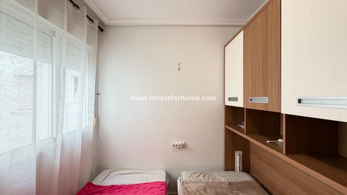 Sale - Apartment - Torrevieja - Playa del Cura
