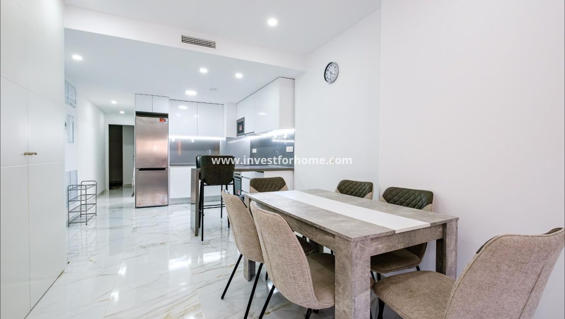Sale - Apartment - Torrevieja - Playa del Cura
