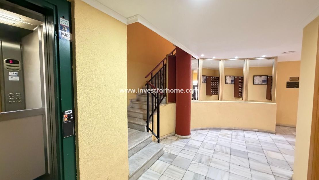 Sale - Apartment - Torrevieja - Playa del Cura