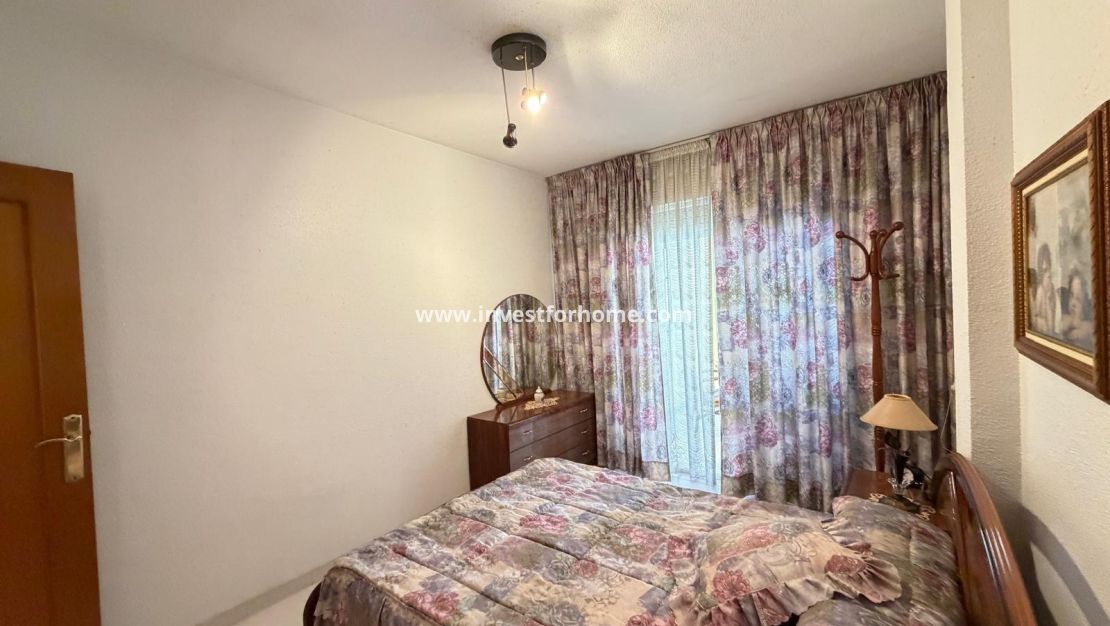 Sale - Apartment - Torrevieja - Playa del Cura