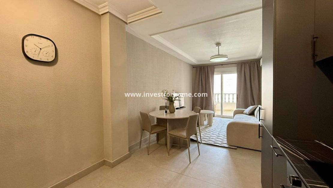 Sale - Apartment - Torrevieja - Playa del Cura