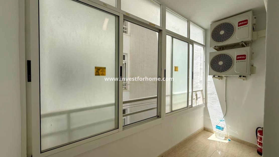 Sale - Apartment - Torrevieja - Playa del Cura
