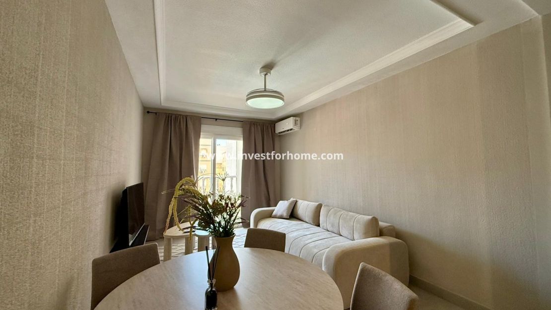 Sale - Apartment - Torrevieja - Playa del Cura