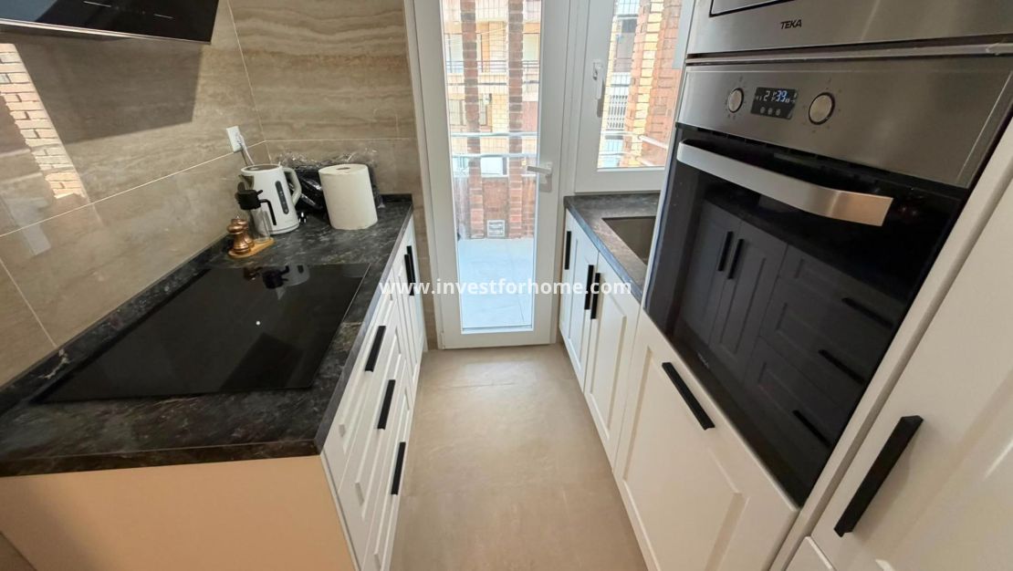 Sale - Apartment - Torrevieja - Playa del Cura