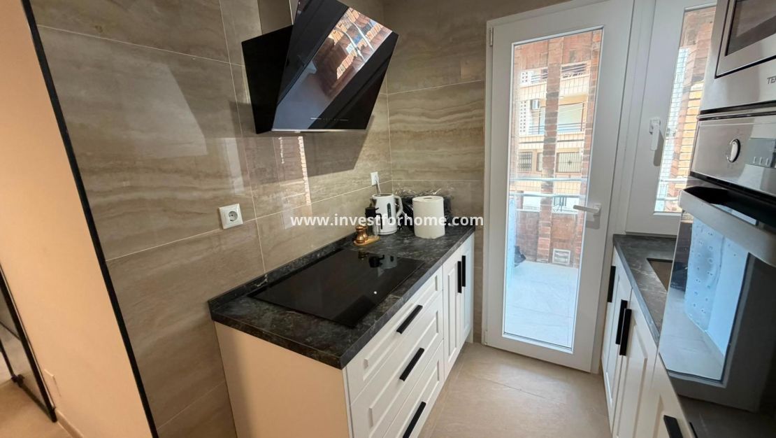 Sale - Apartment - Torrevieja - Playa del Cura