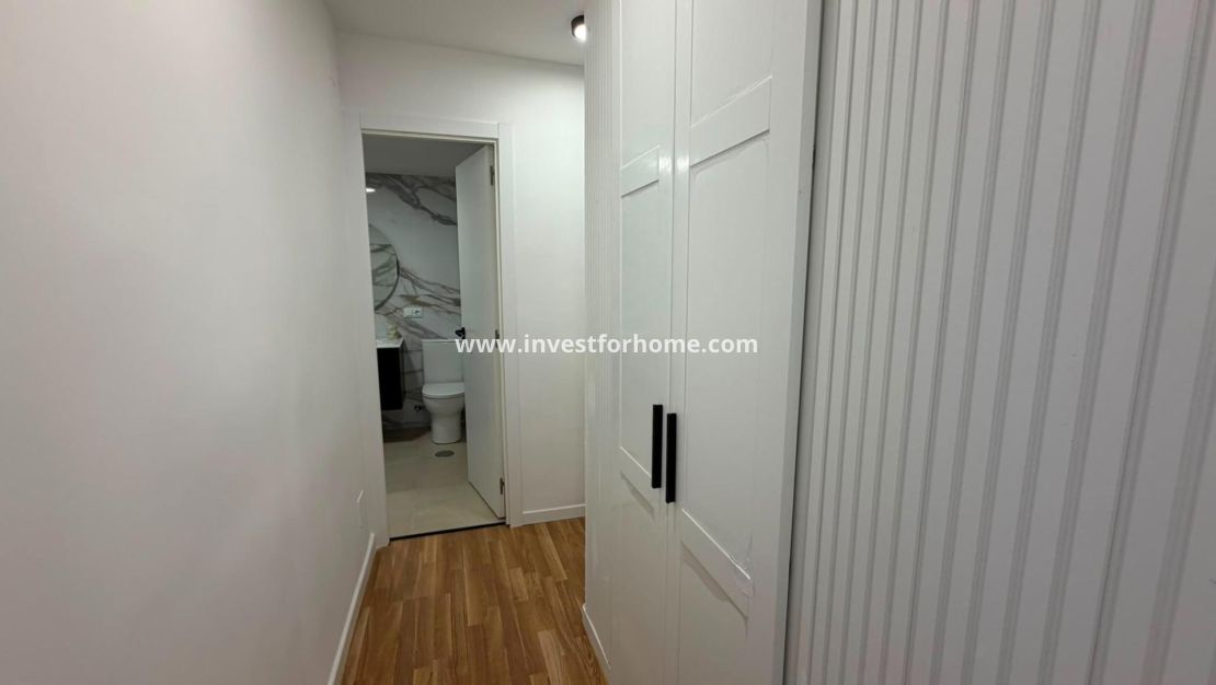 Sale - Apartment - Torrevieja - Playa del Cura