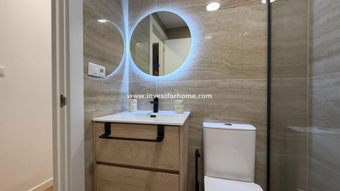 Sale - Apartment - Torrevieja - Playa del Cura