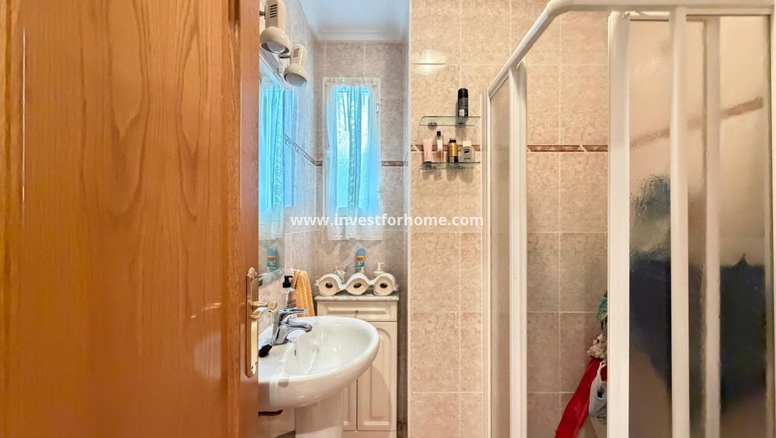 Sale - Apartment - Torrevieja - Playa del Cura