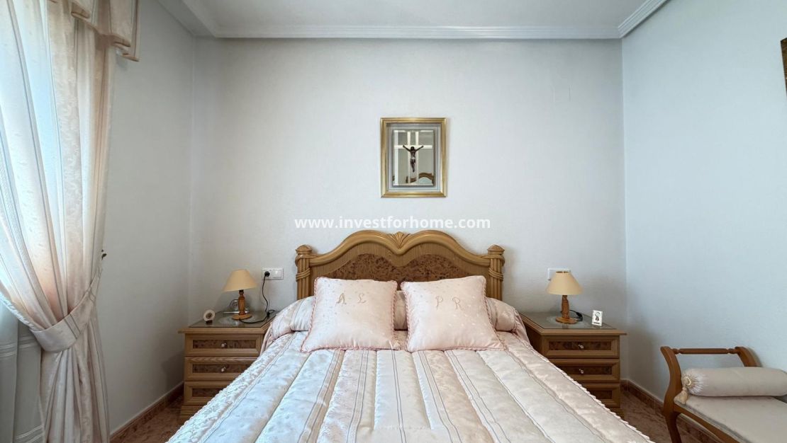 Sale - Apartment - Torrevieja - Playa del Cura