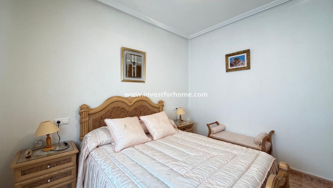 Sale - Apartment - Torrevieja - Playa del Cura