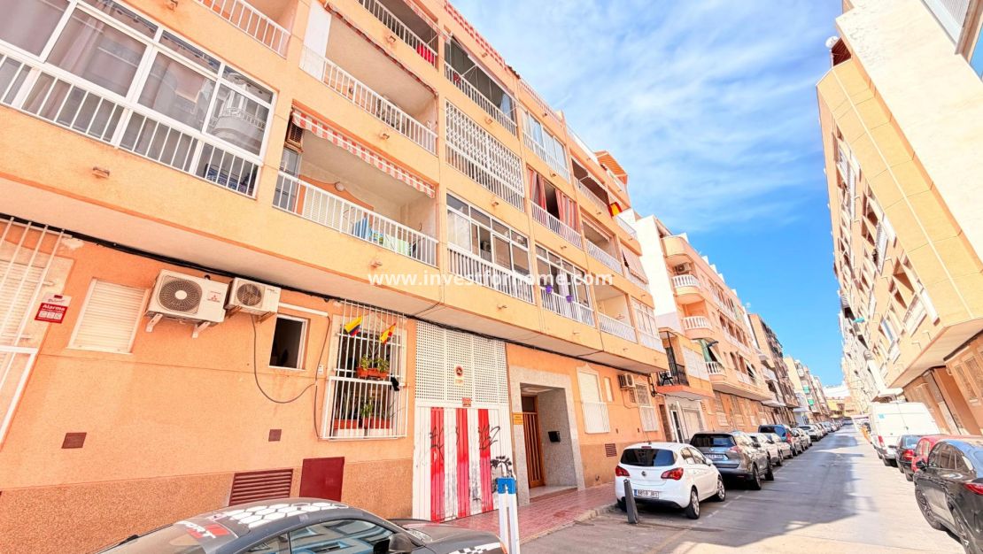 Sale - Apartment - Torrevieja - Playa del Cura