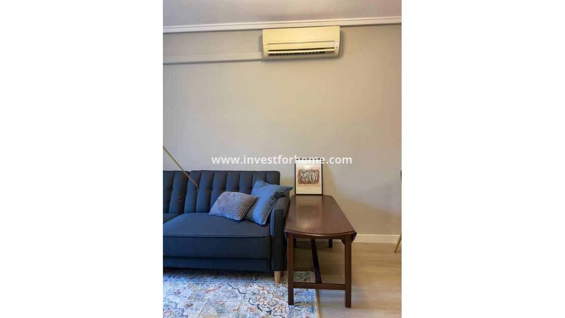 Sale - Apartment - Torrevieja - Playa del Cura