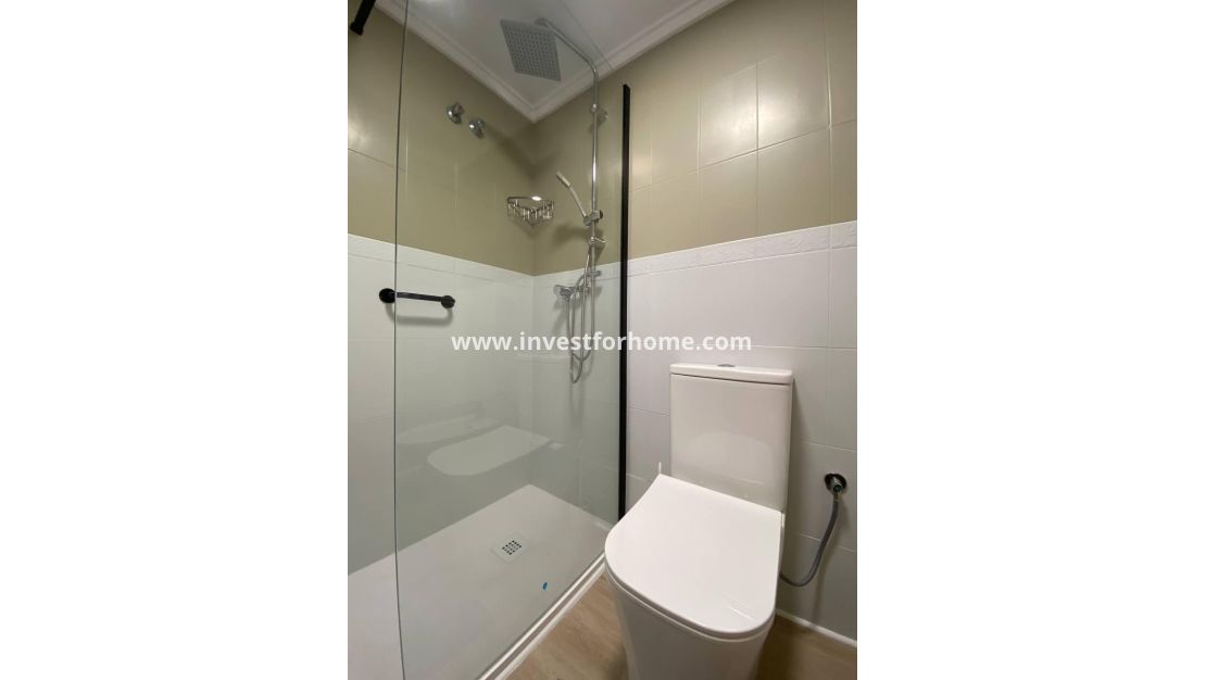 Sale - Apartment - Torrevieja - Playa del Cura