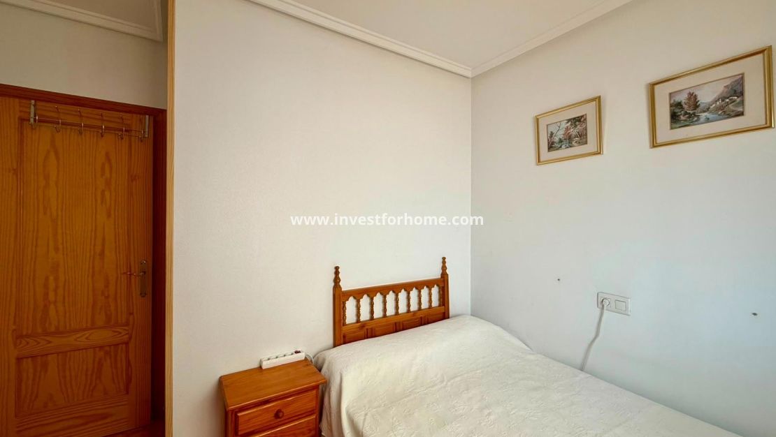 Sale - Apartment - Torrevieja - Playa del Cura
