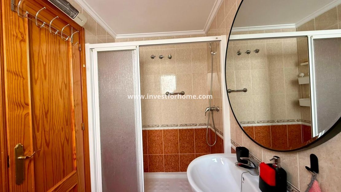 Sale - Apartment - Torrevieja - Playa del Cura