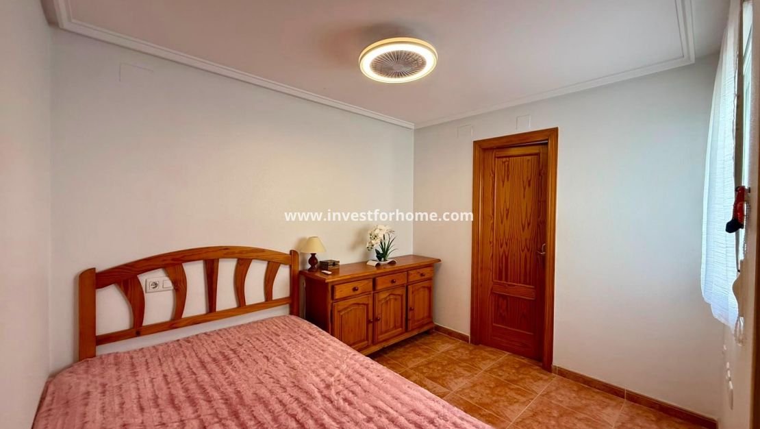 Sale - Apartment - Torrevieja - Playa del Cura
