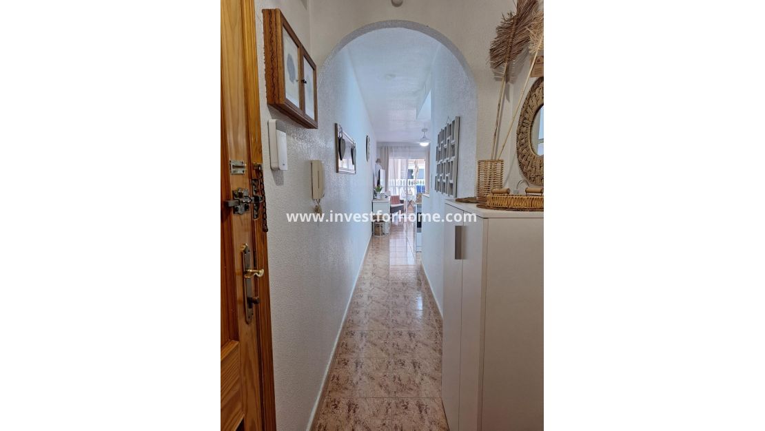 Sale - Apartment - Torrevieja - Playa del Cura
