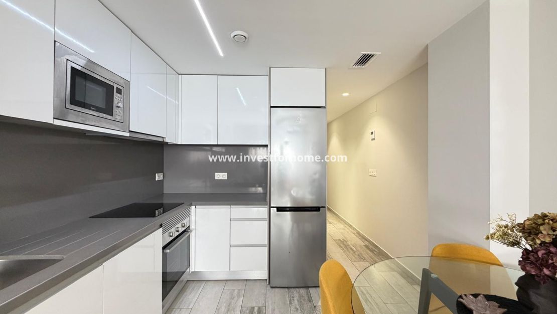 Sale - Apartment - Torrevieja - Playa del Cura