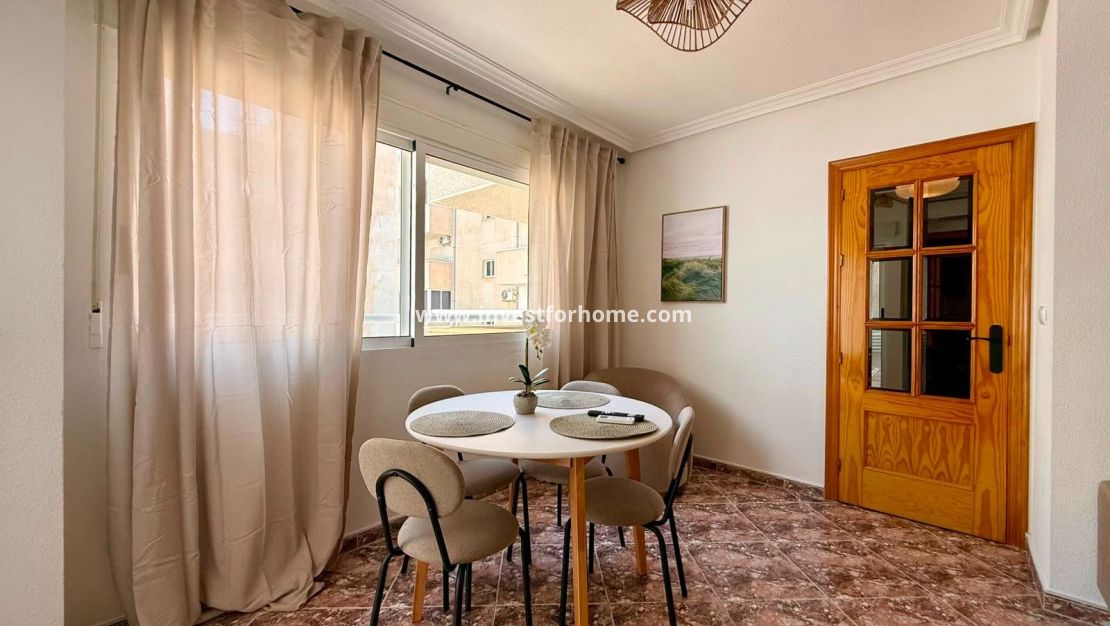 Sale - Apartment - Torrevieja - Playa del Cura